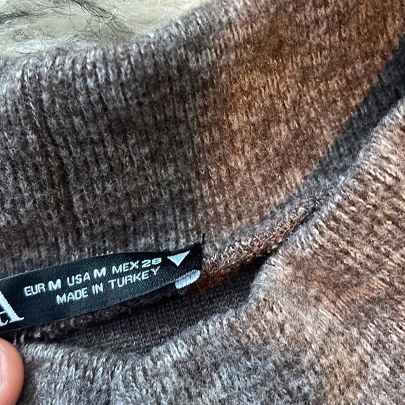 Zara dress - Picture 2 of 3